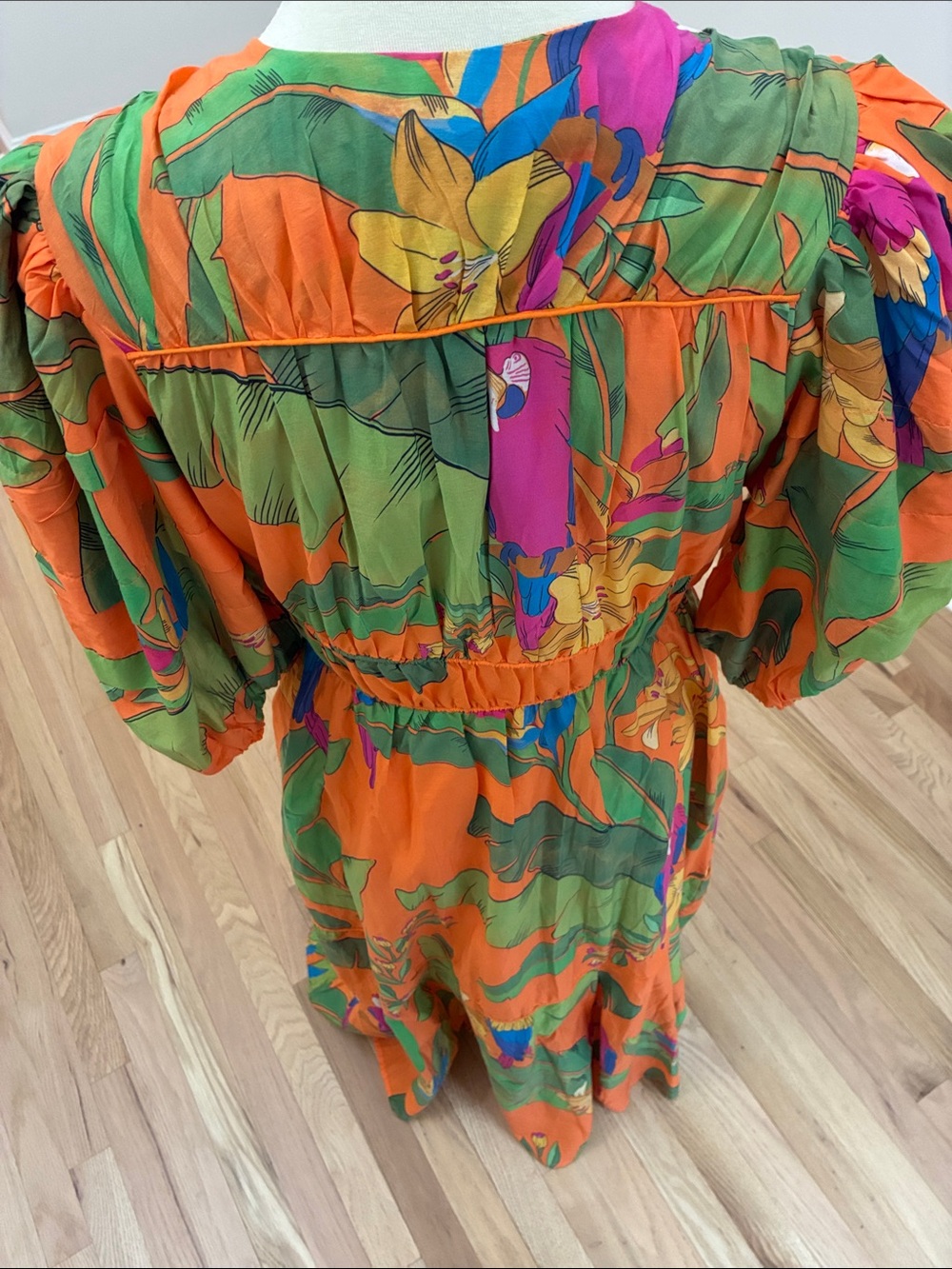 Women’s Orange Tropical Print Maxi Dress with Puff Sleeves - Picture 4 of 11
